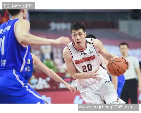 任骏飞的篮球之路：从青涩少年到CBA明星的成长故事与奋斗历程