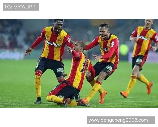 勒阿弗尔与兰斯的激烈对决揭示法甲新赛季的竞争格局与球队实力对比 勒阿弗尔与兰斯的激烈对决揭示法甲新赛季的竞争格局与球队实力对比